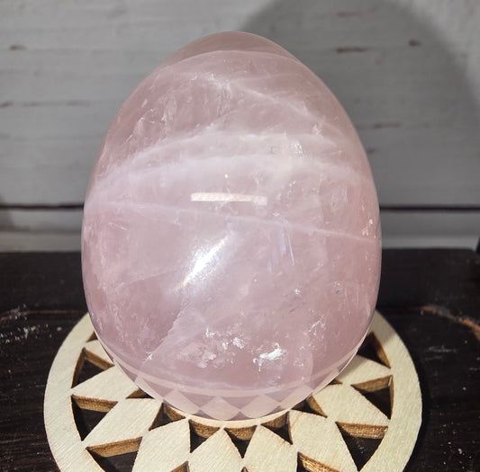 Rose Quartz Egg with Asterisms